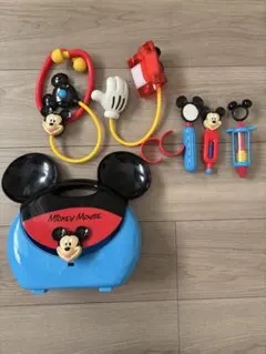 ミッキーマウス お医者さんごっこ