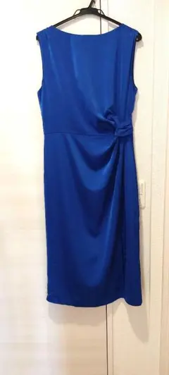 新品未使用タグ付き　SHEIN MOTF 　青 ノースリーブ タイトワンピース