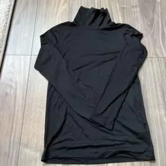 UNIQLO HEATTECH 黒 タートルネックシャツ 160cm