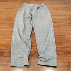 UNIQLO ロングパンツ グレー 130cm