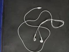 Apple純正有線イヤホンのサムネイル