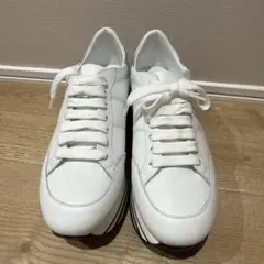 HOGAN ホワイト スニーカー　36 試着のみ　美品のサムネイル
