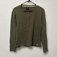 New Balance 長袖カットソー カーキのサムネイル