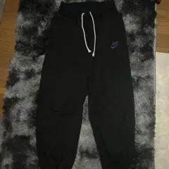Nike ブラック ジョガーパンツ