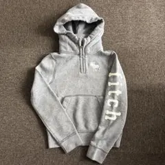 アバクロキッズ　フード付きパーカー グレー