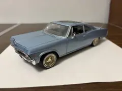 リンカーン コンチネンタル マークV ミニカー 1/18 ローライダー アメ