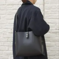 【美品】TIDEWAY NUME BERO SHOULDER M 黒