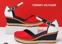 美品　TOMMY HILFIGER　ベーシッククローズドトゥミッドウェッジ　36のサムネイル