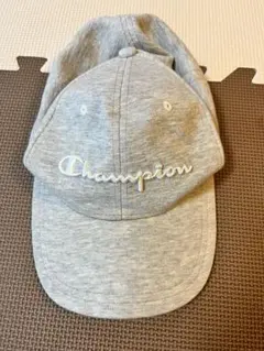 Champion グレー ベースボールキャップ