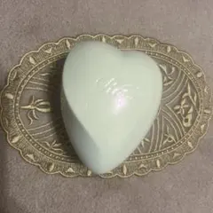 リファ♡ハート型マッサージブラシ 蓋付き