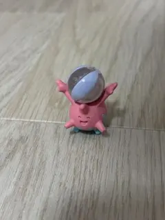 ポケモン　サニーゴ　フィギュア