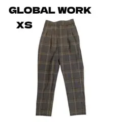 GLOBAL WORK ウツクシルエットテーパードパンツ グレー XS 古着