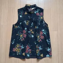 GRL 花柄 シャツ カットソー タンクトップのサムネイル