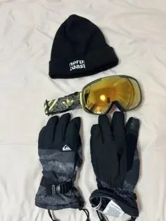 【別売り可能】スキー、スノボ ゴーグル＆手袋＆ニットのセット