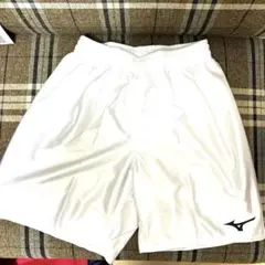 サッカー短パン　Mサイズ　ミズノ　新品未使用　ホワイト