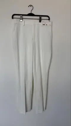 ユニクロ　スマートアングルパンツ　タグ付き