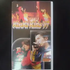 2026年最新】KiNKi KiDS with 35万人ファン 世紀のLIVE [VHS]の人気