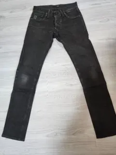 G-STAR スリムフィット ブラックデニム