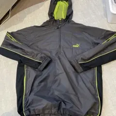 美品PUMAグレーに黄色のナイロンジャケット m
