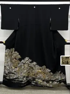 蘇州刺繍 相良刺繍 黒留袖 比翼仕立て 金糸 正絹 X528 2026年最新】黒留袖 蘇州刺繍の人気アイテム - メルカリ
