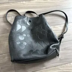 Item thumbnail for item 8dd8f8c1-c9c1-46b0-9497-a27ce02a7954