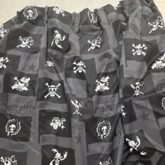 ワンピース遮光カーテン