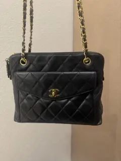 CHANEL 黒 レザー ショルダーバッグ