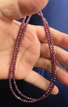 宝石質ロードライトガーネットAAA ラウンドカット3mm2連ネックレス
