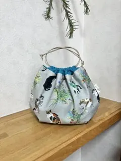 【ハンドメイド】猫柄 ぷっくり巾着袋 グレー