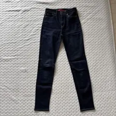 ダークブルー スキニーデニム