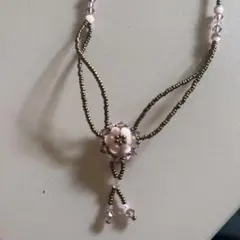 ピンク フラワーモチーフ ネックレス