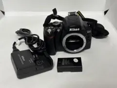 Nikon D7000 本体 ズームレンズ バッテリー 充電器セット - メルカリ