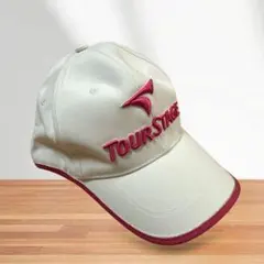 新品未使用✨　TOURSTAGE キャップ　ホワイト　ピンクのサムネイル