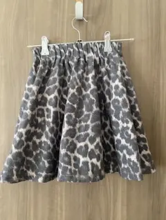 キッズ　GLOBAL WORK レオパード柄フレアスカート　130㎝