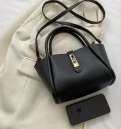 2WAY フォーマル　可愛い　デートにも　レザー　ハンドバッグ　ショルダー