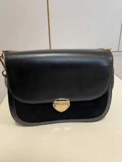 ZARA ブラックレザーショルダーバッグ