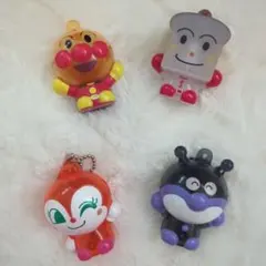 アンパンマン　ぴかぴかスイッチマスコット　4点セット