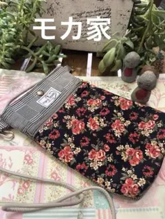 ハンドメイド ポーチ 花柄 チェック柄サコッシュ - メルカリ