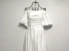 新品✴︎流行✴︎ホワイトオフショルダードレス ウェディングドレス　白