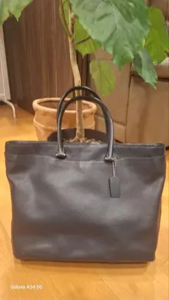 COACH レザー トートバッグ ネイビーのサムネイル