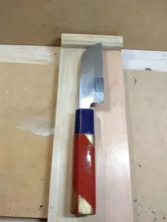 皮剥き包丁 細工包丁 和包丁 包丁 鋼製 仕上げ研ぎ済 柄塗(鎌倉赤 金 藍色)のサムネイル