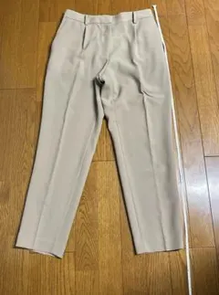 PLST ベージュパンツ