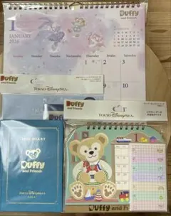ダッフィー＆フレンズ　卓上、壁掛けカレンダー、スケジュール帳　３点セット