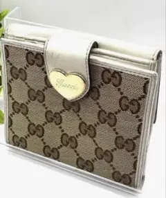 GUCCI ハート型二つ折り財布 GUCCI ハートモチーフ 二つ折り財布
