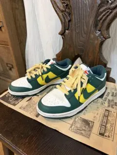 Nike Women's Dunk Low SE 