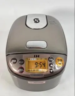 象印　3合　IH炊飯ジャー　NP-GH05 炊飯器　2017年製のサムネイル