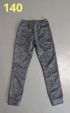 あったかズボン　140サイズ　未使用品