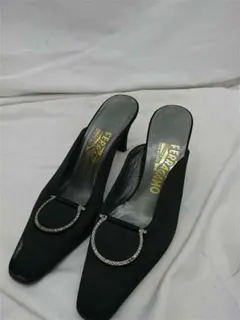 ■サルヴァトーレ フェラガモ ビジュー ヒールミュール ブラック系 レディース