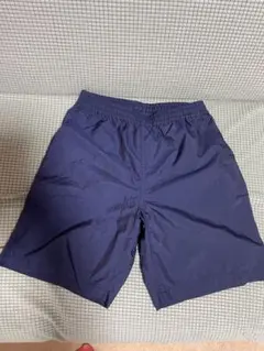 1回着用　美品　ヘリーハンセン　ナイロン　ネイビー　ショートパンツ ハーフパンツ
