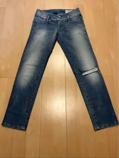最終値下げ！新品未使用品 ディーゼル　 ストレッチ テーパード シルエット ２４